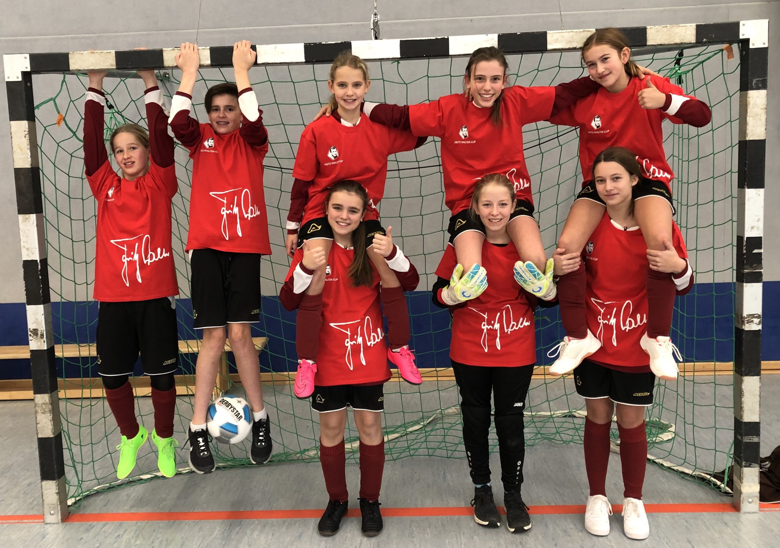 Gymnasium Calvarienberg mit erfolgreichem Start in der Halle! - Gymnasium Calvarienberg