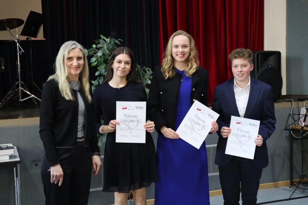 Mission erfüllt: Die Abigenten verlassen den Calvarienberg - Gymnasium Calvarienberg