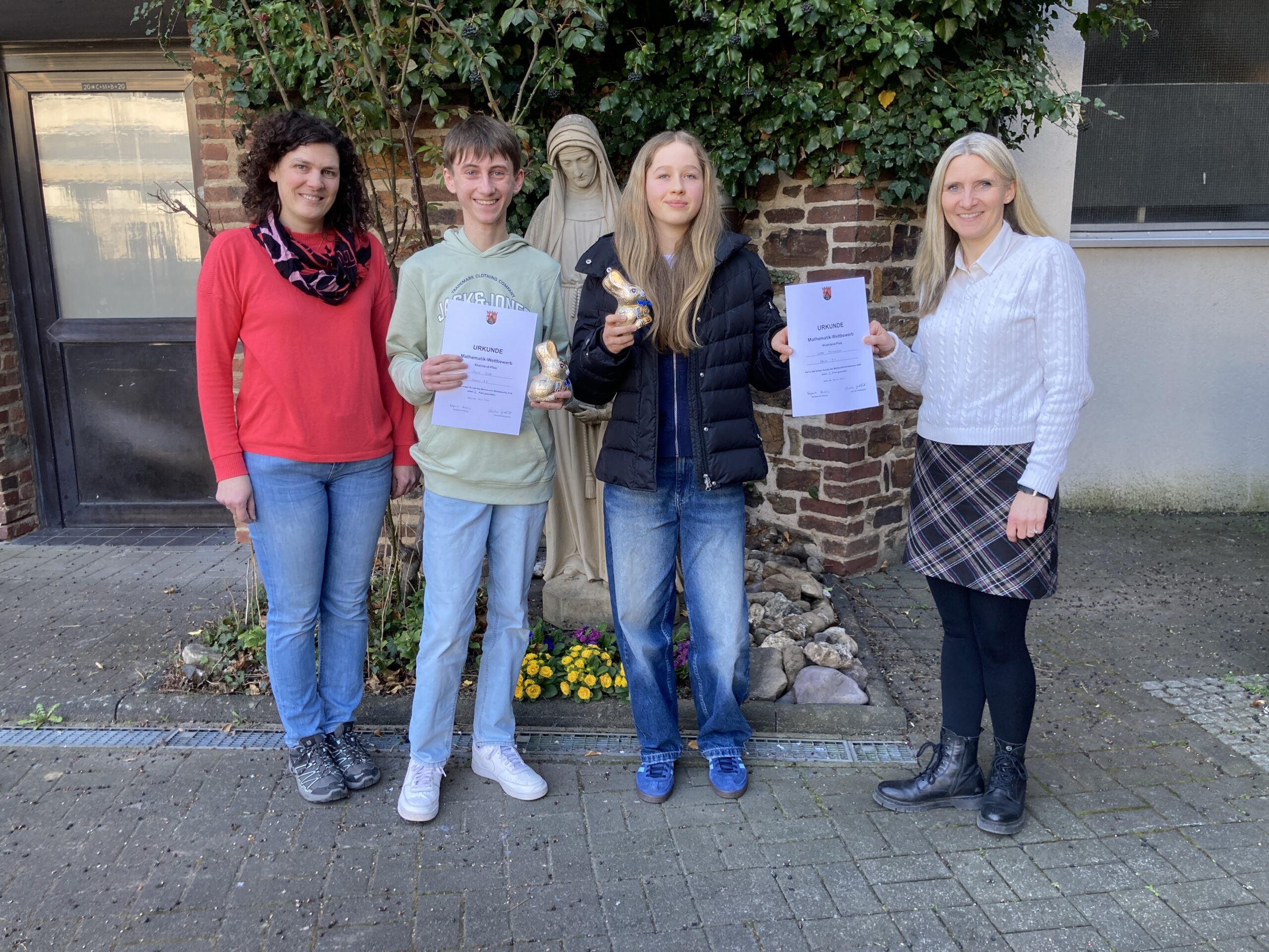 Erfolg im Landeswettbewerb Mathematik - Gymnasium Calvarienberg