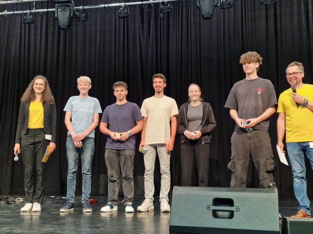 Bonner Mathematikturnier: Gymnasium Calvarienberg unter den besten 10 Schulteams - Gymnasium Calvarienberg