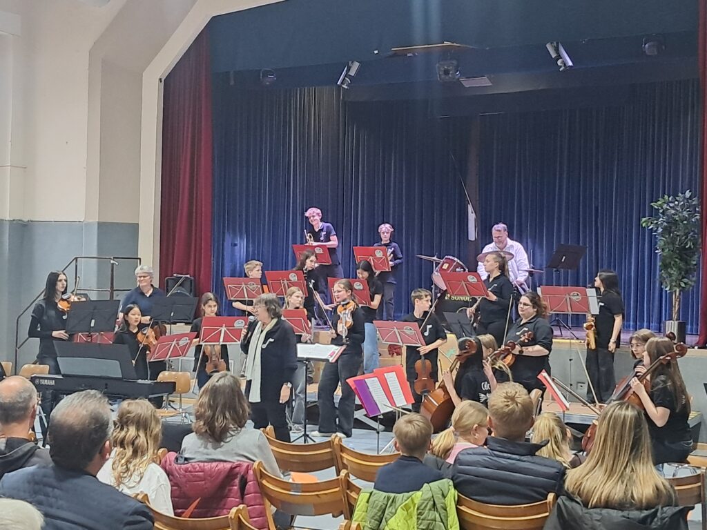 Klassik trifft Moderne – Musikabend am Gymnasium Calvarienberg - Gymnasium Calvarienberg